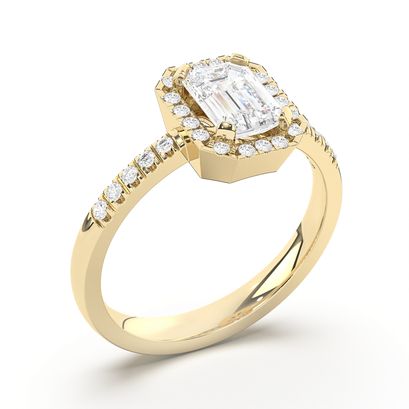 Prsten sa emerald cut dijamantom